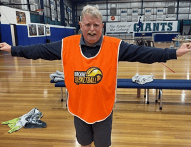 Mark Walking Basketball Coburg